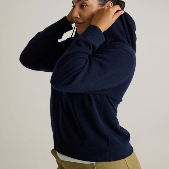 Quince Mongolian Cashmere Women's Zip-Up Hoodie Navy Size M - Picture 2 of 4